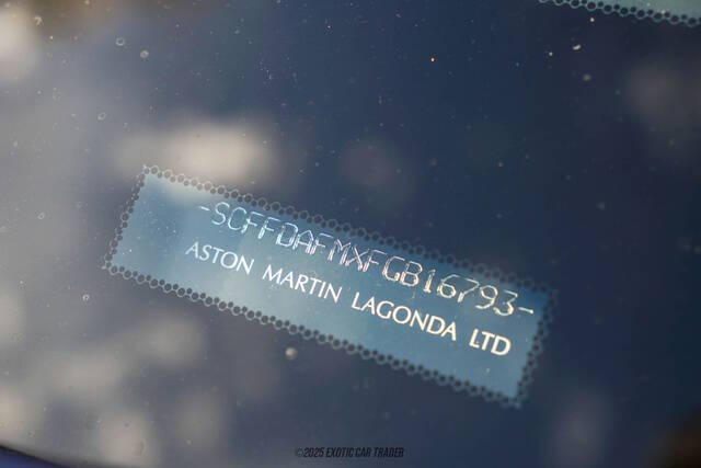 2015 Aston Martin DB9 Volante