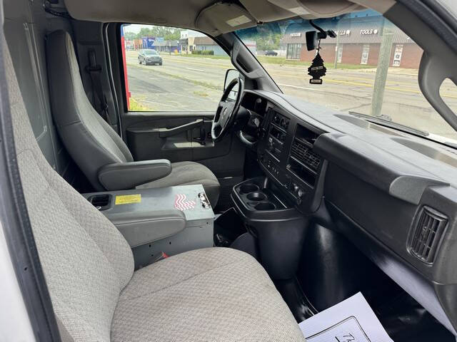 2020 GMC Savana 2500