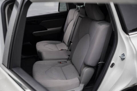 2021 Toyota Highlander L