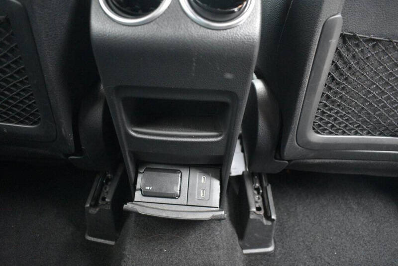 2024 Mercedes-Benz GLB GLB 250