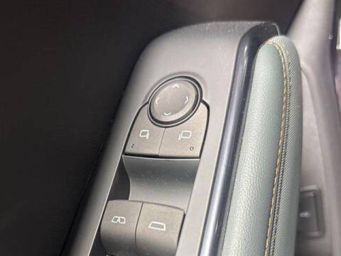 2025 GMC Acadia AT4