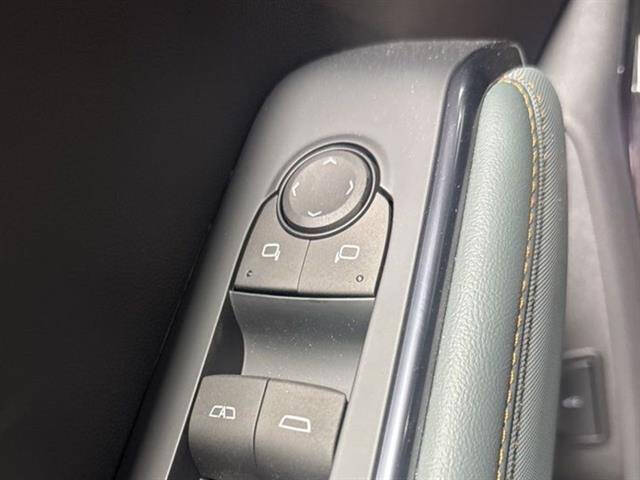 2025 GMC Acadia AT4