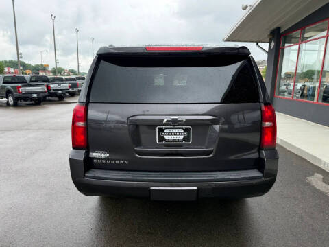 2017 Chevrolet Suburban LT