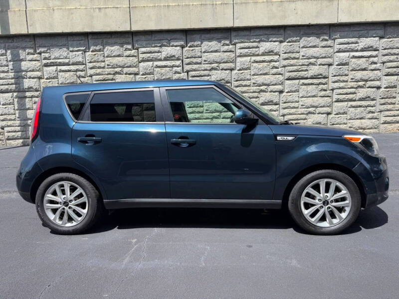 2018 Kia Soul +