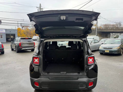 2022 Jeep Renegade Sport