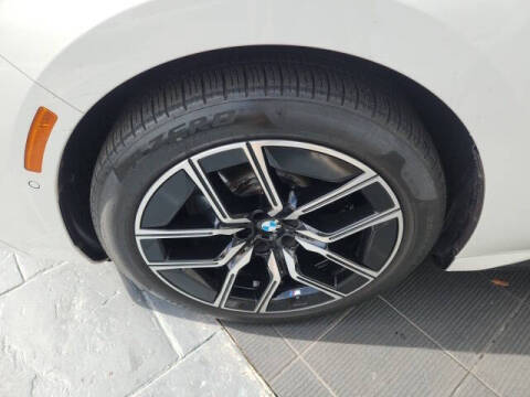 2023 BMW 7 Series 740i