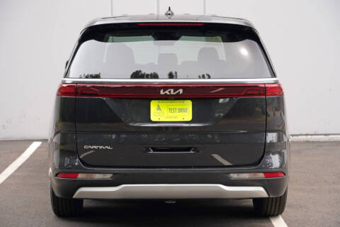 2023 Kia Carnival