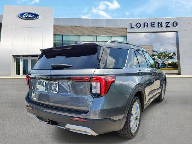 2026 Ford Explorer Platinum