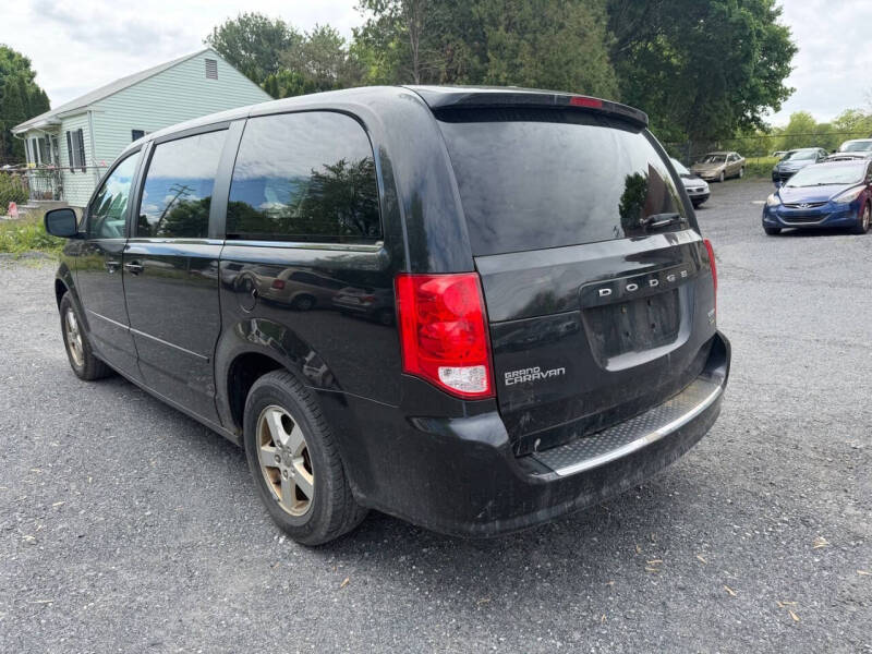 2012 Dodge Grand Caravan Crew