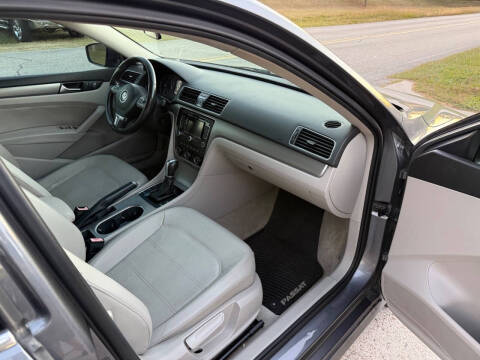 2015 Volkswagen Passat 2.0L TDI SE