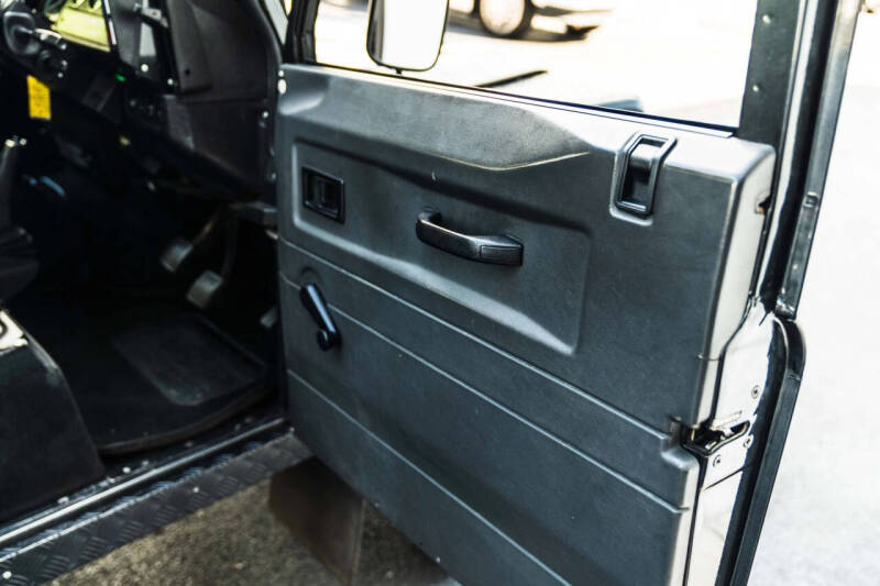 1993 Land Rover Defender 110