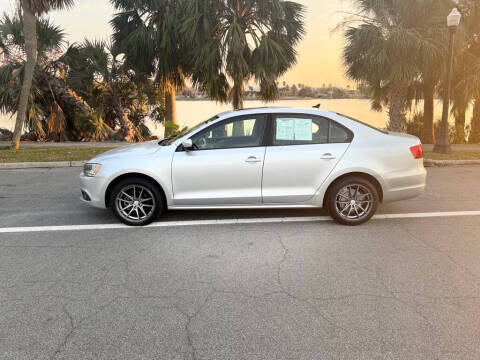 2011 Volkswagen Jetta for sale at Ideal Wheels in Lakeland FL