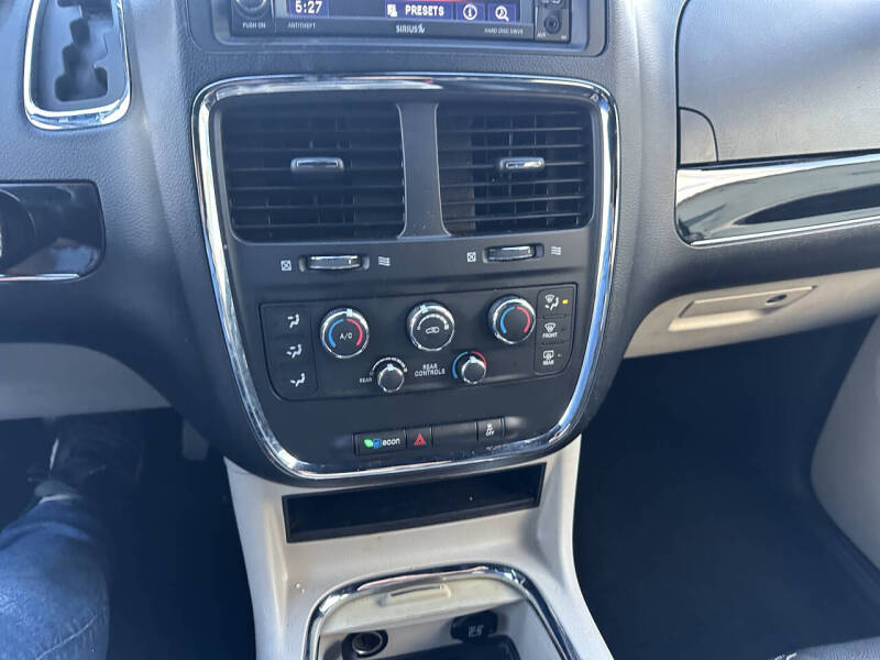 2020 Dodge Grand Caravan SXT