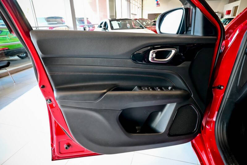 2022 Jeep Compass (Red) Edition