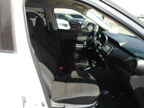 2021 Nissan Kicks S