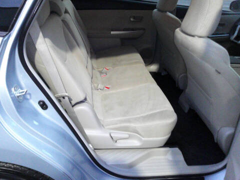 2013 Toyota Prius v Five