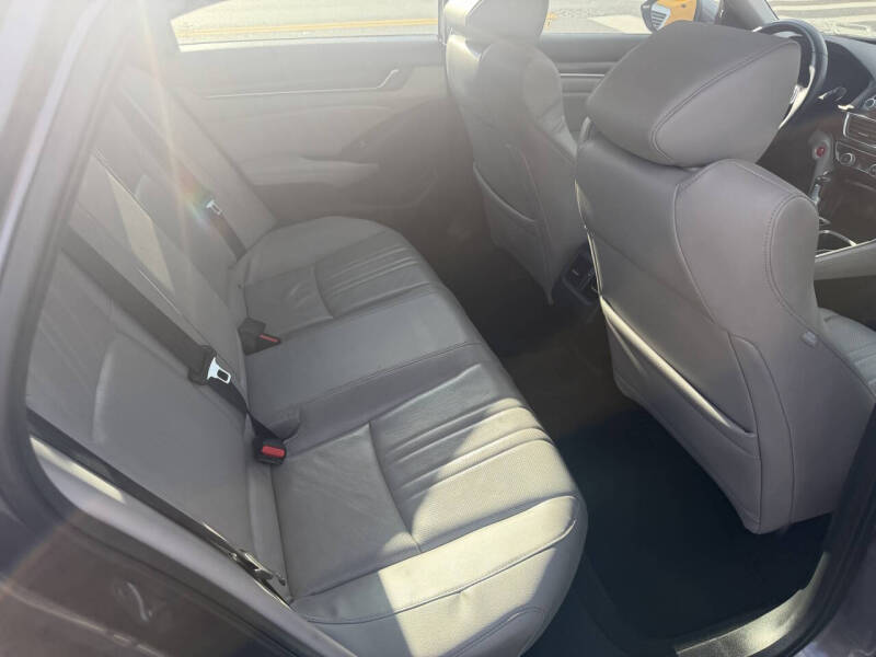 2018 Honda Accord EX-L w/Navi