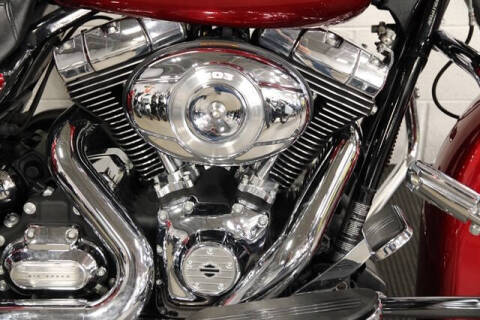 2013 Harley-Davidson STREET GLI