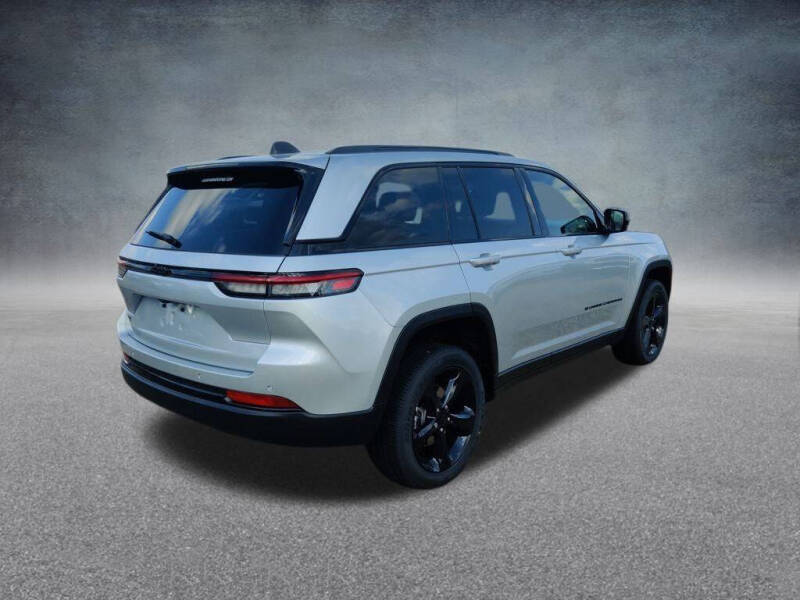 2025 Jeep Grand Cherokee Altitude X