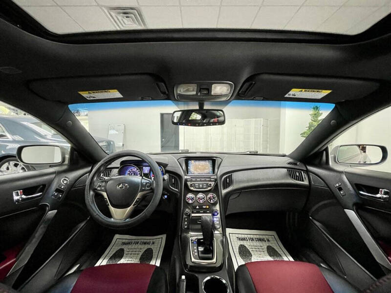 2013 Hyundai Genesis Coupe 3.8 Grand Touring