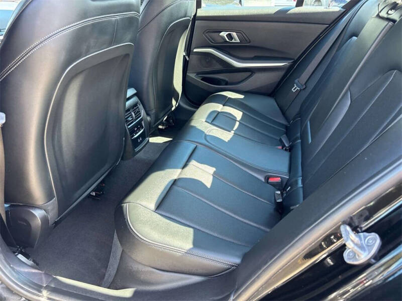 2024 BMW 3 Series 330e xDrive