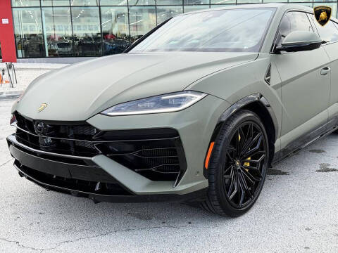 2025 Lamborghini Urus SE