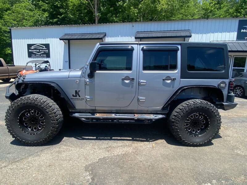 2015 Jeep Wrangler Unlimited for sale at Monroe Auto's, LLC in Parsons TN