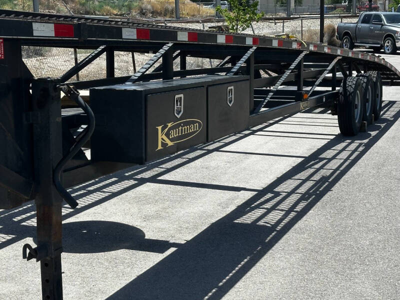 2023 Kaufman 50 ft. Triaxle Car Trailer