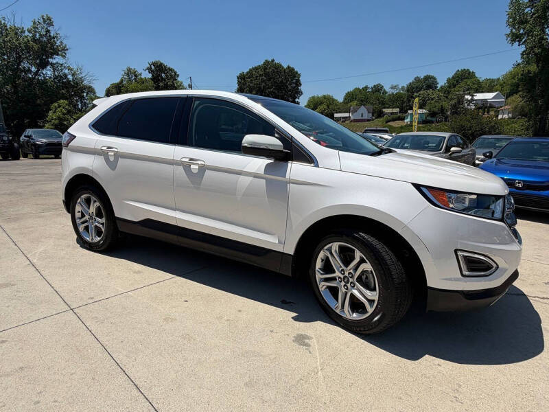 2017 Ford Edge Titanium