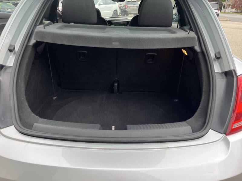 2014 Volkswagen Beetle 1.8T Entry PZEV