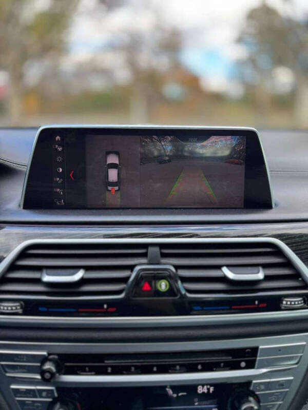 2019 BMW 7 Series 740i