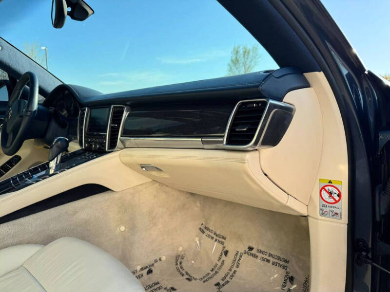 2010 Porsche Panamera