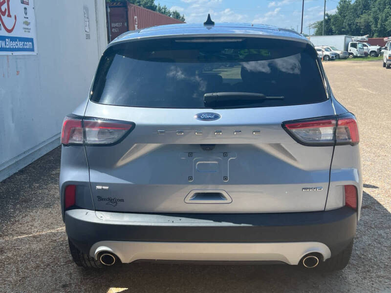 2022 Ford Escape SE