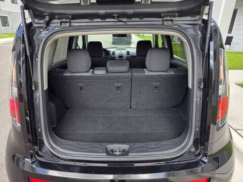 2011 Kia Soul +