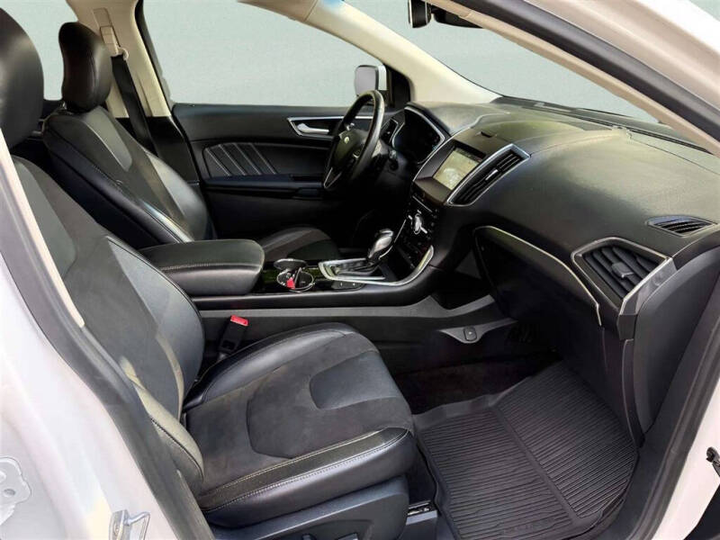 2018 Ford Edge Sport