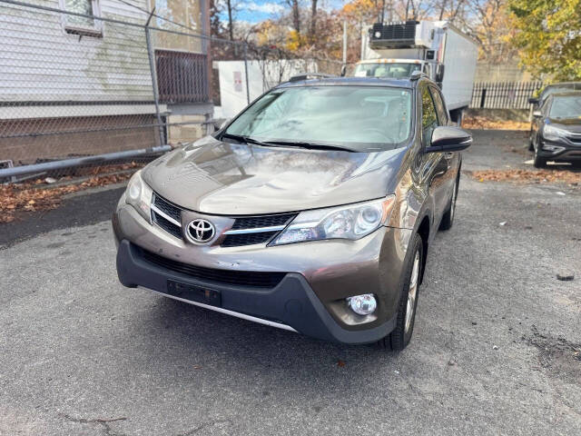 2013 Toyota RAV4 for sale at Stateside Auto Sales And Repair in Roslindale, MA