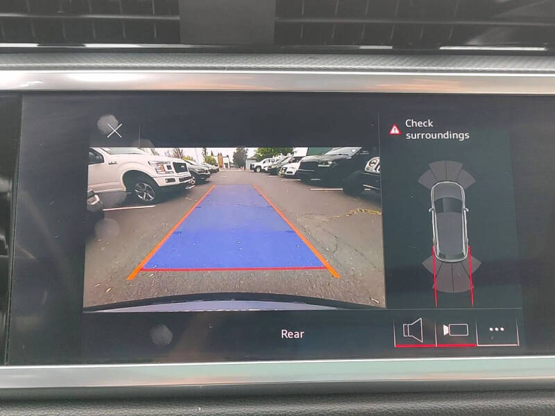 2022 Audi Q3 quattro S line Premium 45 TFSI