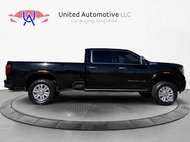 2023 GMC Sierra 3500HD Denali