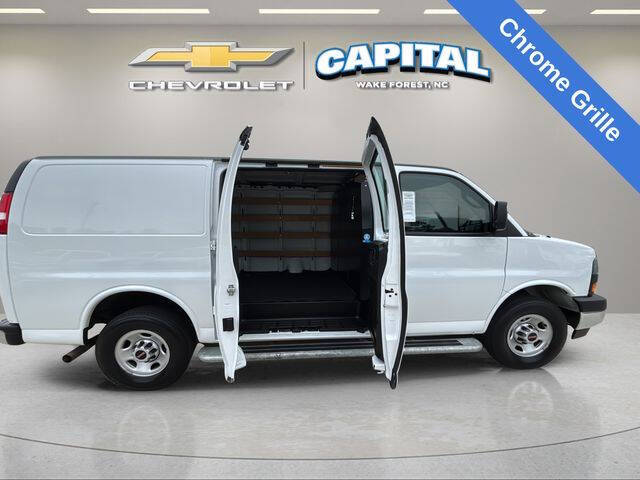 2024 GMC Savana 2500