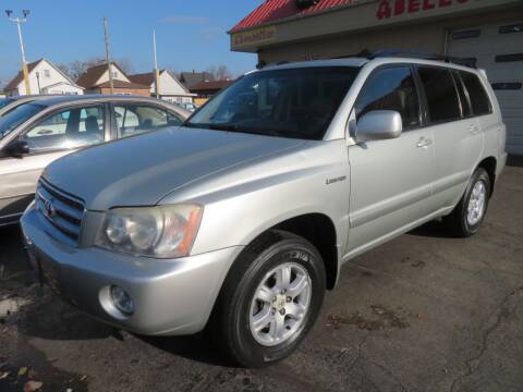2003 Toyota Highlander for sale at Bells Auto Sales in Hammond IN