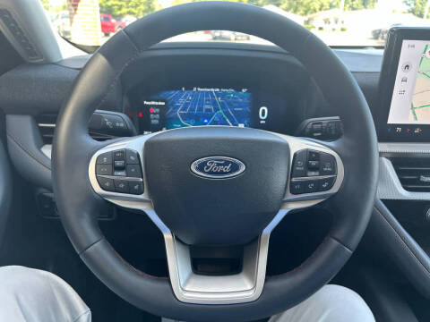 2025 Ford Explorer Active