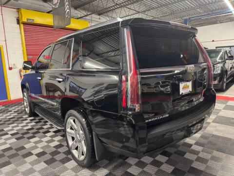 2018 Cadillac Escalade Premium Luxury