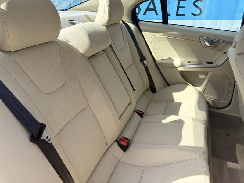 2012 Volvo S60 T5