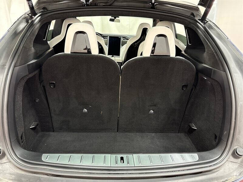 2016 Tesla Model X P90D