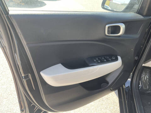 2021 Hyundai Venue SEL