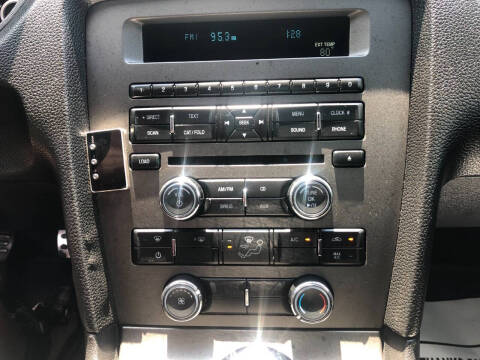 2014 Ford Mustang V6