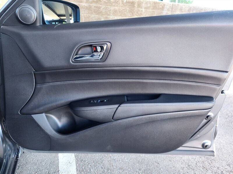 2014 Acura ILX 2.0L w/Tech