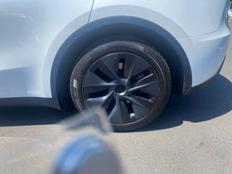 2024 Tesla Model Y Long Range