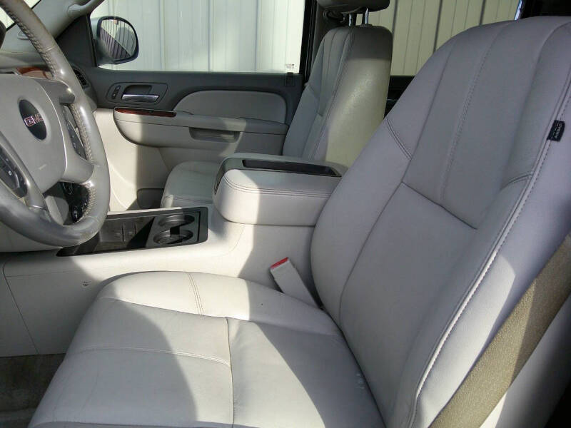 2013 GMC Yukon XL SLT