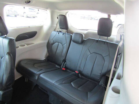2020 Chrysler Pacifica Touring L